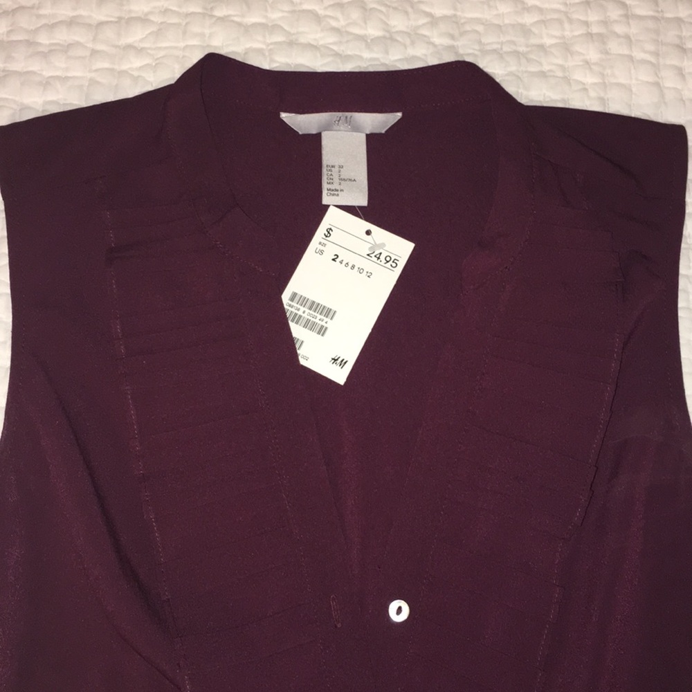 Maroon Top - Picture 2 of 2